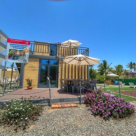 Yellow House 6 Minutos De Playa Барра-де-Навідад Екстер'єр фото