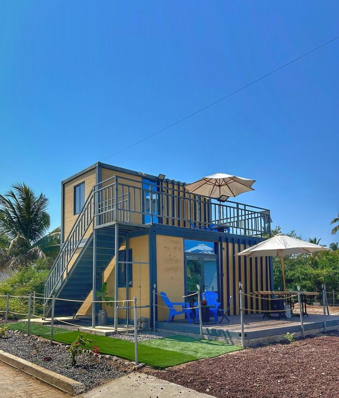 Yellow House 6 Minutos De Playa Барра-де-Навідад Екстер'єр фото